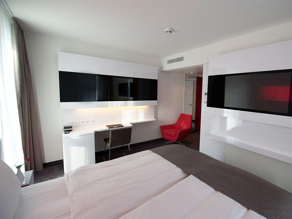 Dormero Hotel Frankfurt Frankfurt am Main Quarto foto